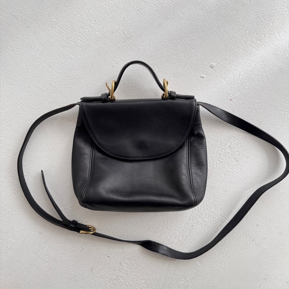 vintage Coach Soho Handle Bag (style 4158) in black leather